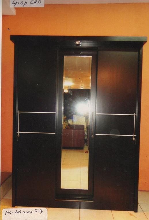 Deco Maju Lemari 3 pintu sliding type ERO AOxxx