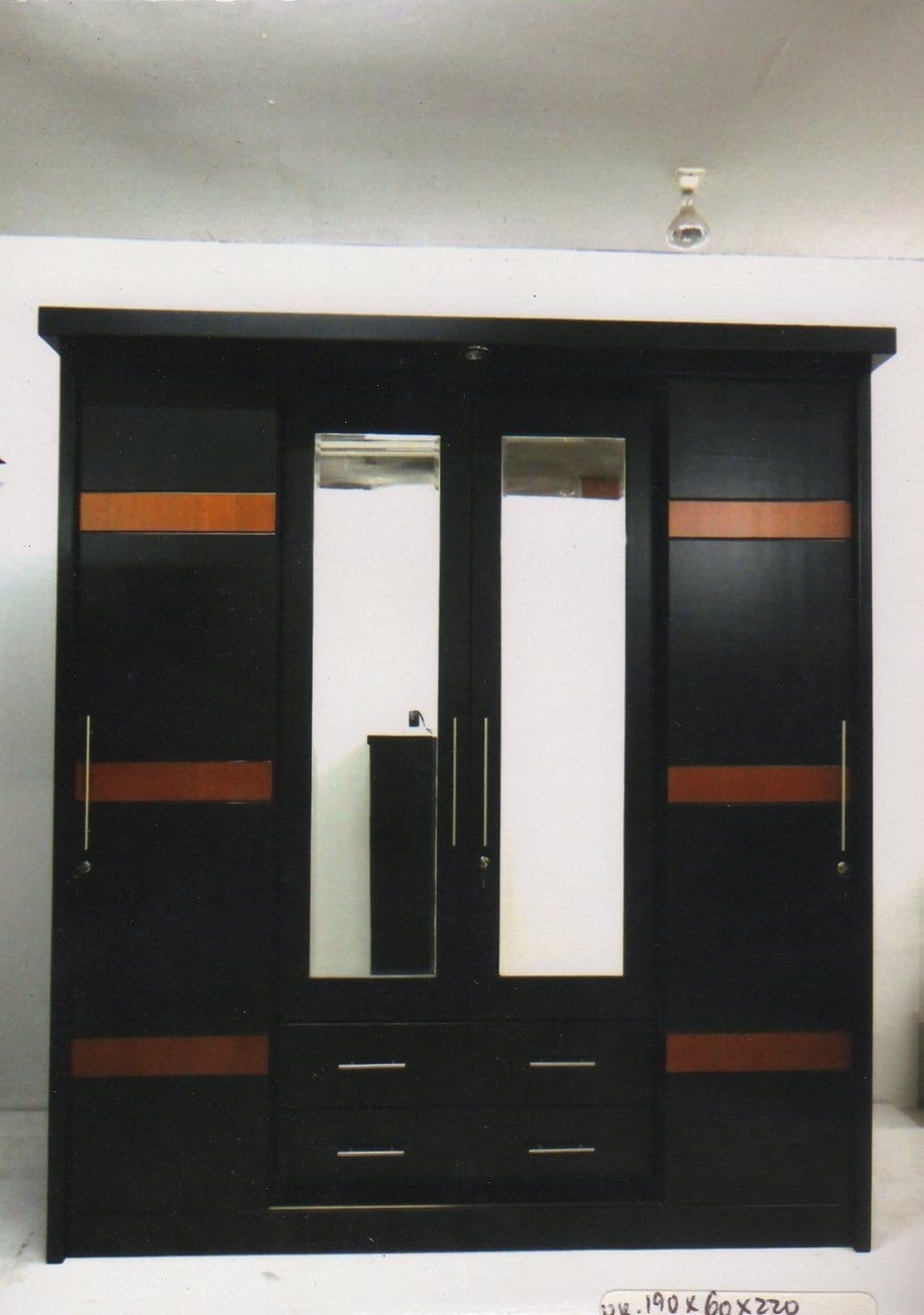 Deco Maju Lemari 4 pintu sliding type JNOVA IRxxx