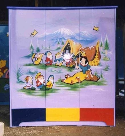 Duco Lemari Pakaian Anak 3 Pintu Kurcaci